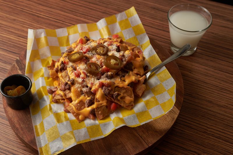 GYG-style loaded nachos with fresh salsa and guacamole